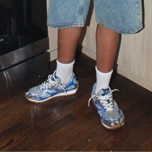 Blue bottegas vetenta